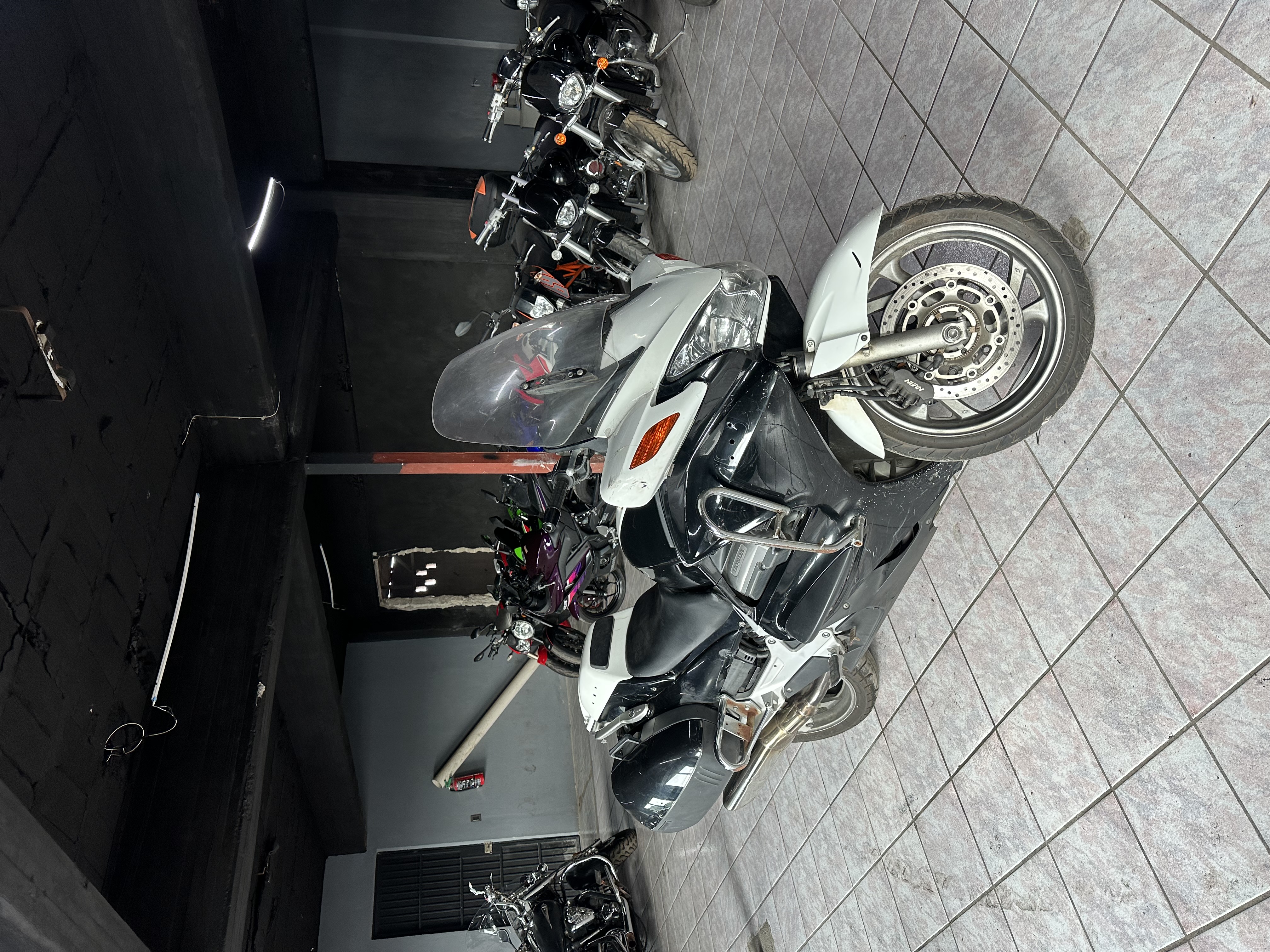 Product image for Honda ST ABS 1300 2005