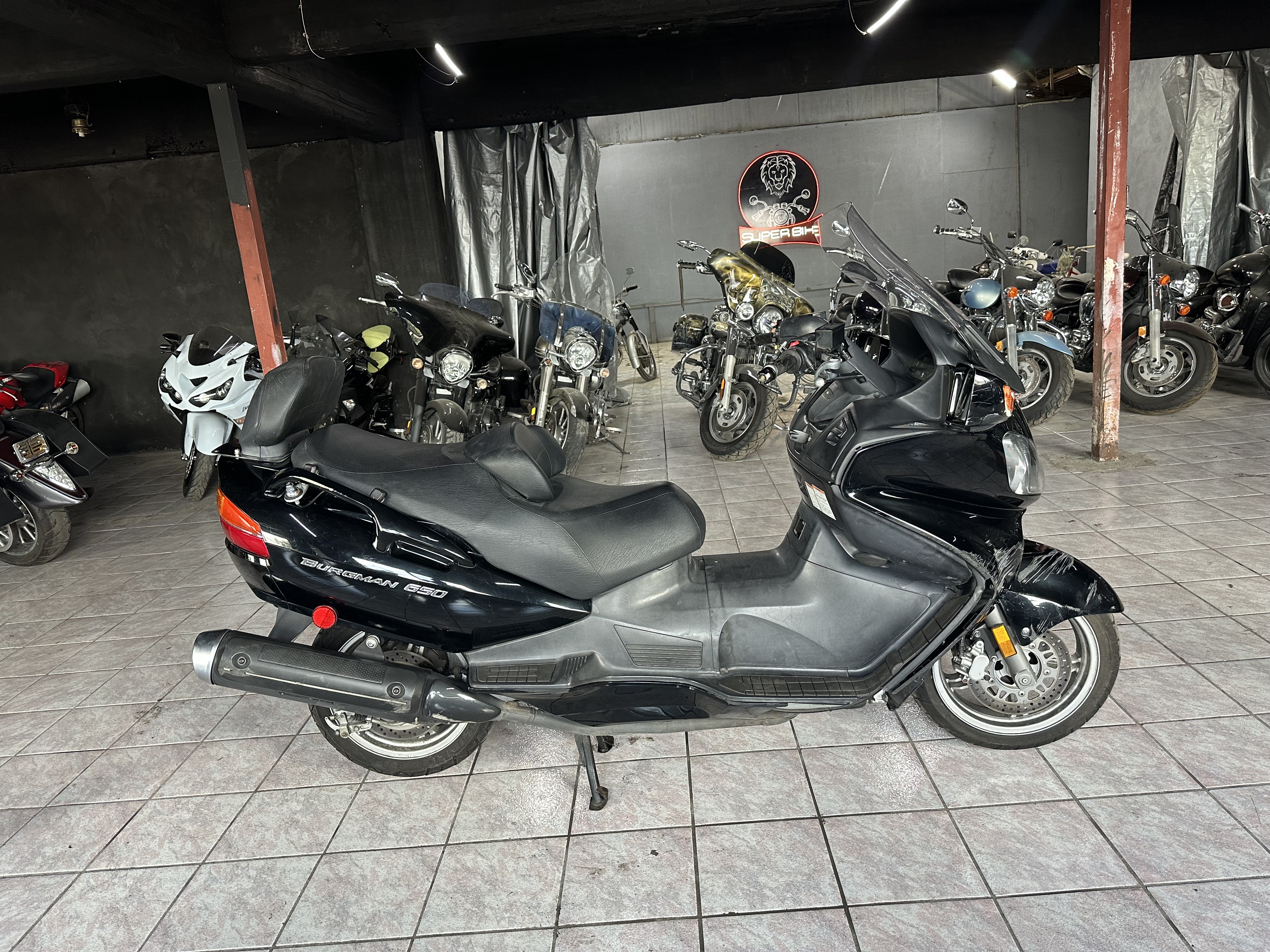 Burgman 650 2004 image