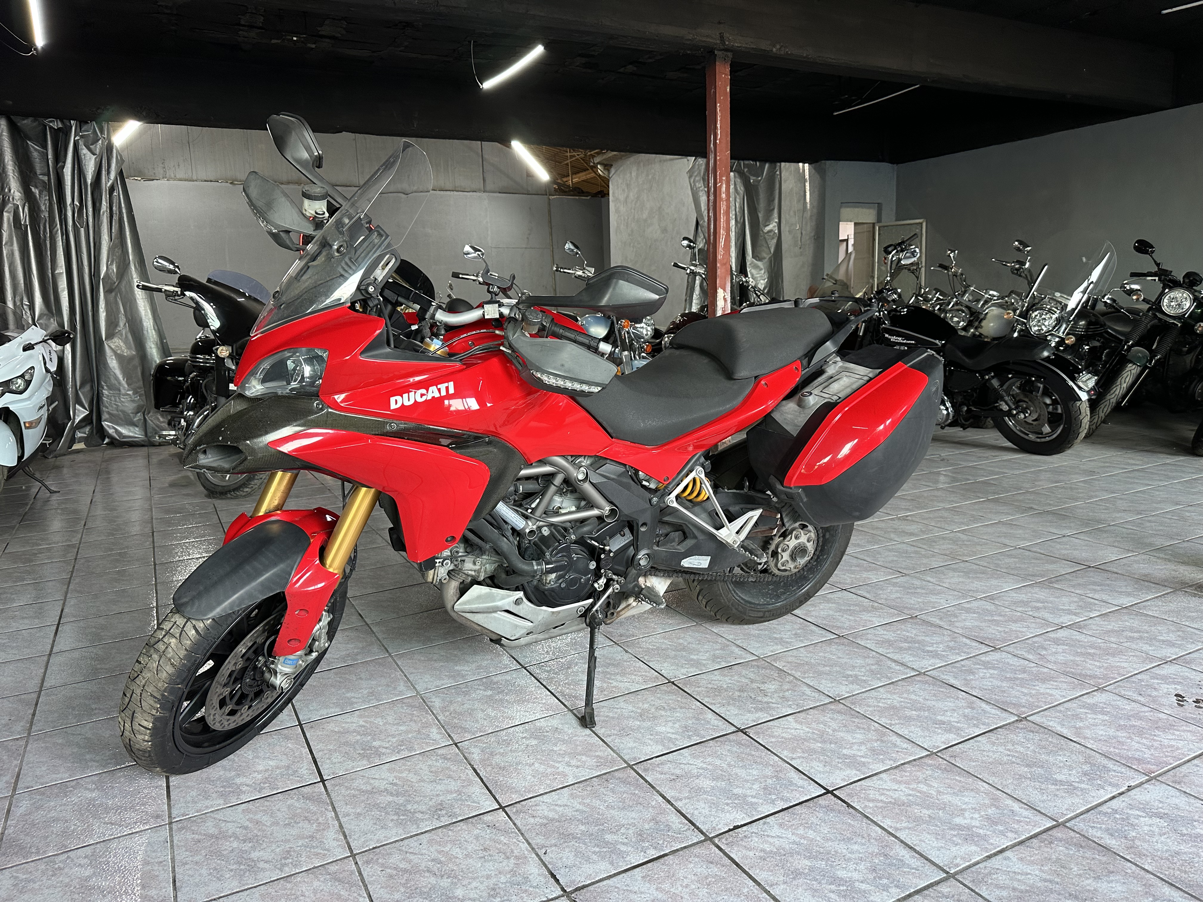 Multistrada 1200 S 2010 image