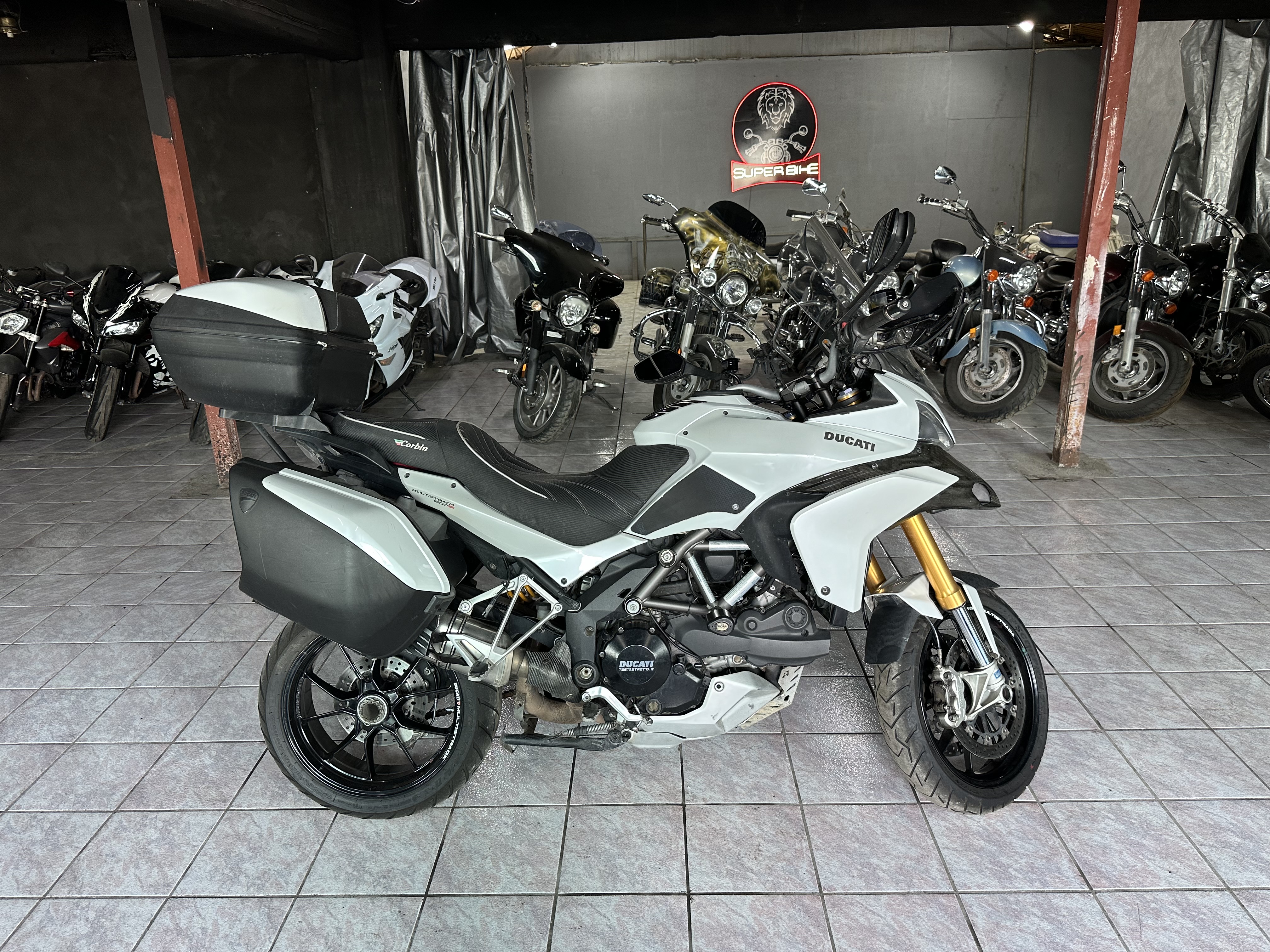 Multistrada 1200 S 2011 image