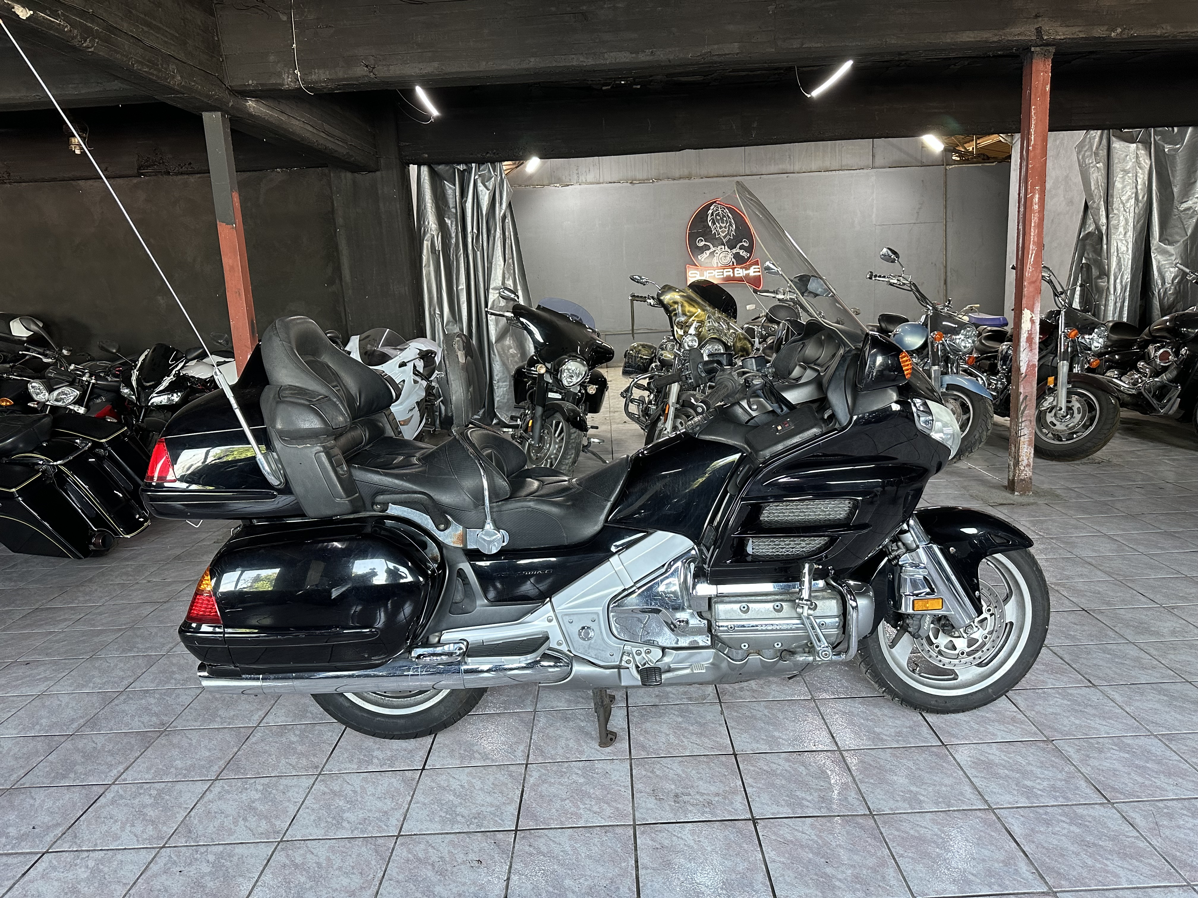 Goldwing 1800 ABS 2004 image