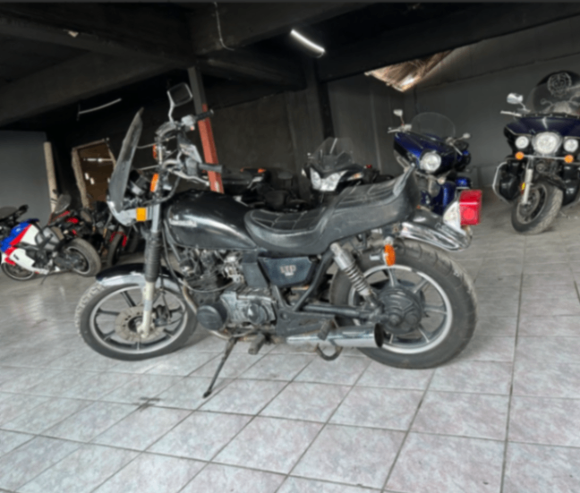 Product image for Kawasaki KZ550 LTD 1983